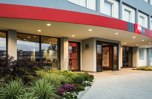 Lainate Hotel | Ibis Milano Fiera