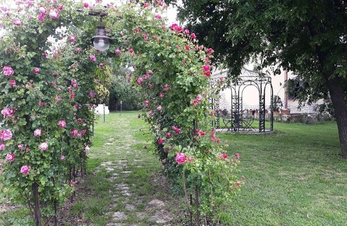 Formello Hotel | Angolo di Paradiso