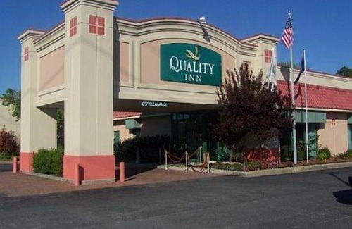 Suffolk Hotel | Travelodge by Wyndham Suffolk