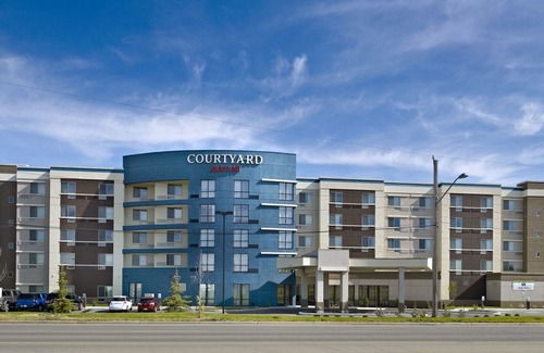 West Edmonton Hotel | Courtyard by Marriott Edmonton West