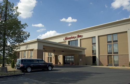 Springfield Hotel | Hampton Inn Springfield-South
