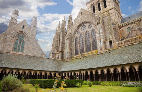 Le Mont-Saint-Michel Hotel | Le Mouton Blanc