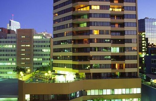 Spring Hill Hotel | The Astor Apartments