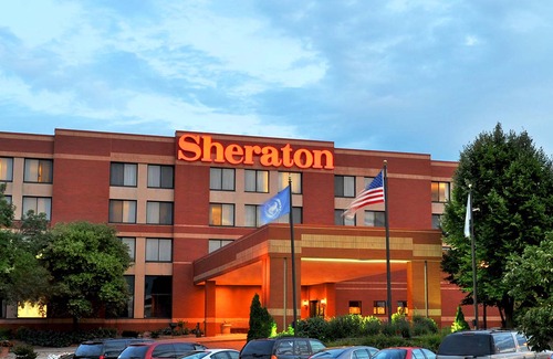 Minnetonka Hotel | Sheraton Minneapolis West Hotel