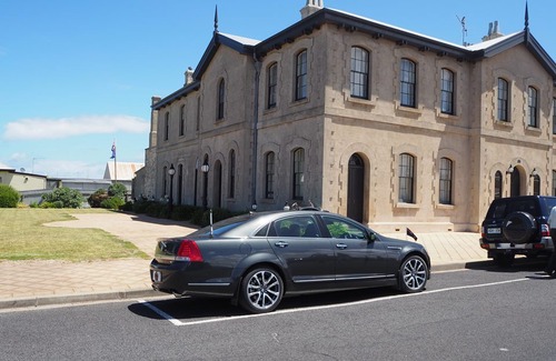 Port Macdonnell Hotel | The Customs House B&B