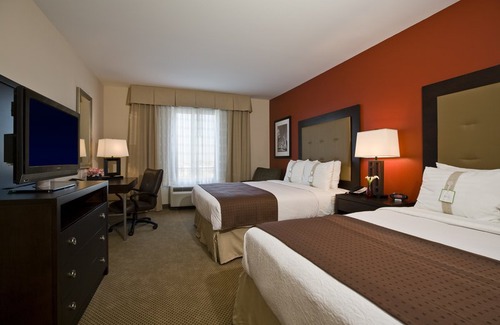 Bedford Park Hotel | DoubleTree by Hilton Chicago Midway Airport