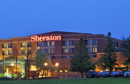 Minnetonka Hotel | Sheraton Minneapolis West Hotel