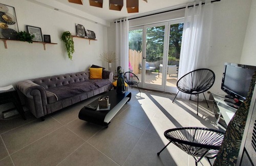 Sainte-Cecile-Plage House | 2 bedroom house 5 minutes from the sea and parking