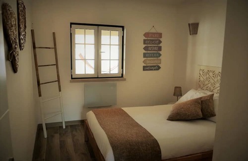 Cercal Apartment | Apartment with pool in town center