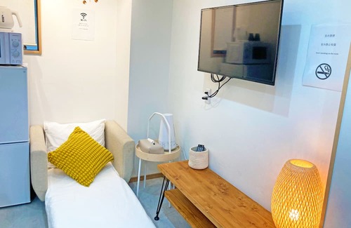 Ikebukuro Apartment | 9 min walk from Ikebukuro station /2 min walk from Kanamecho station /super cost performance /comfortable for 2 ~ 3 people /super convenient /lots of good food and shopping.