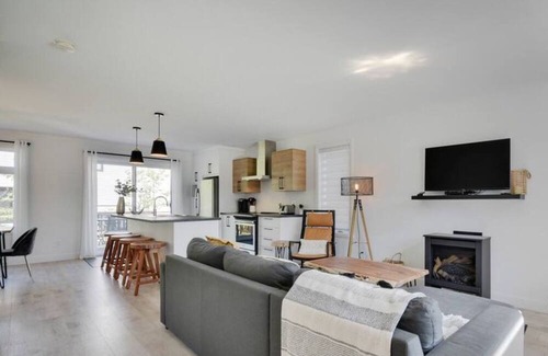 Pont-Rouge House | Halte - Spa and sauna