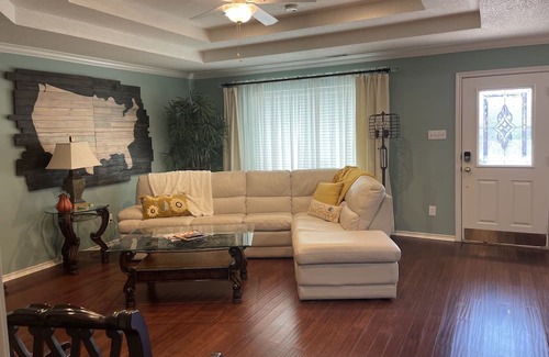 Lubbock House | A Serendipty on your adventure!