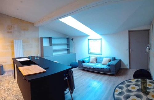 Bordeaux Golden Triangle Apartment | Beautiful hyper center apartment in a quiet area