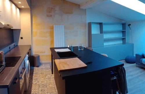 Bordeaux Golden Triangle Apartment | Beautiful hyper center apartment in a quiet area