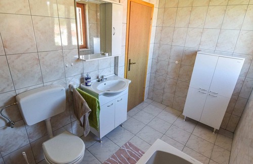 Iz House | Serene Holiday Home in Veli Iž with Fenced Garden