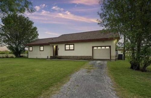 Deford House | Welcome to our home