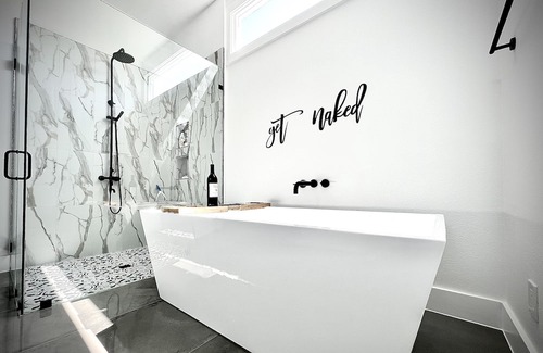 Trinity House | Lakefront property located in a private golf course community