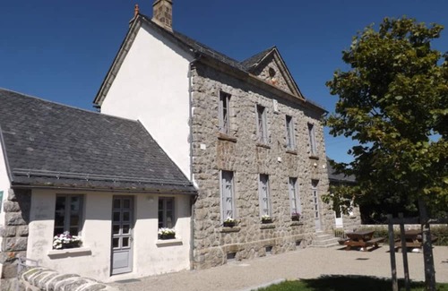 La Trinitat Cottage | Gite La Trinitat, 4 bedrooms, 12 persons
