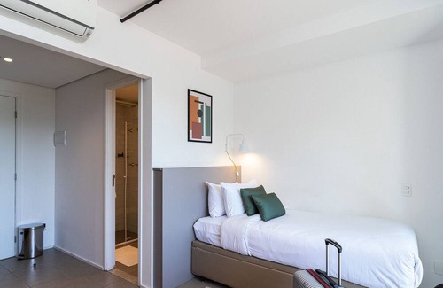 Vila Olimpia House | Studio funcional próximo à Faria Lima