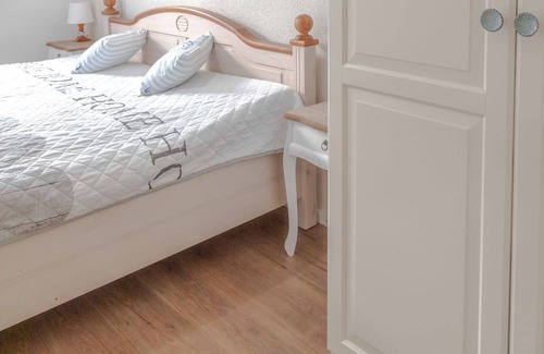 Feriendorf Frankenau Apartment | Cozy vacation apartment in the Hessian Sauerland. Fenced garden, dogs allowed.