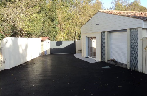 Villedoux Apartment | Homestay in a condominium