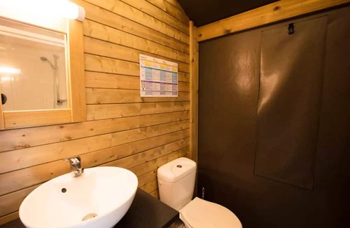 Messanges RV Rental | Campsite Lou Pignada***** - 4-room Ecolodge tent for 6 people