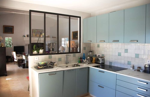 Saint-Marc-Jaumegarde Villa | 5 mn from Aix en Provence on the Ste Victoire site.