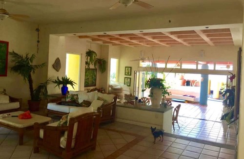 Puerto San Jose House | Great Ocean Front Home in Chulamar Guatemala CH011
