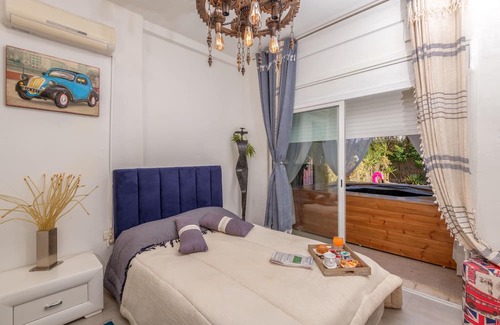 Hammamet House | Have breakfast by the pool every day