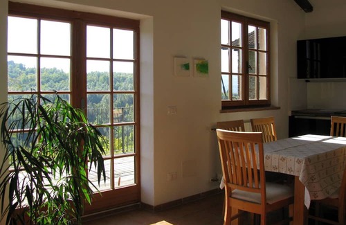 Bastia Mondovi Villa | House with large terrace, in a small residence with swimming pool, surrounded by greenery