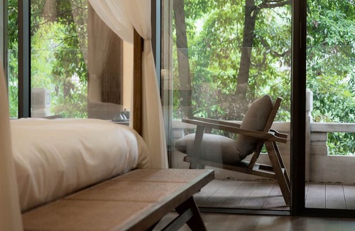 Dujiangyan Bed & Breakfast | Shishe Spring Designer Homestay