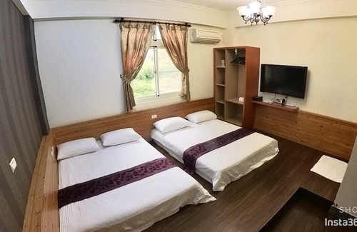 Jinning Bed & Breakfast | Feng Ming home stay