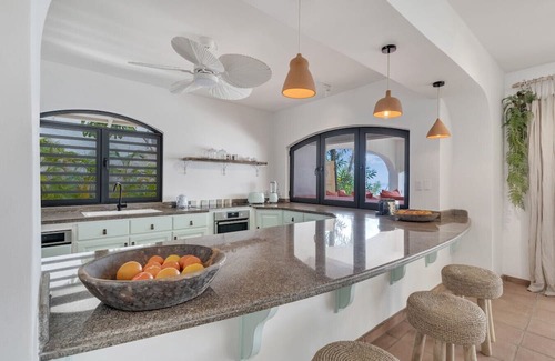 Belnem Villa | Stunning oceanfront 12 person luxury villa