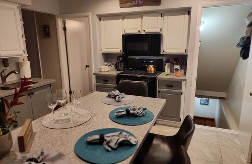 Crossroad Park House | Sweet 2-bedroom home with A/C and back deck w/dining area, gas grill & fire pit