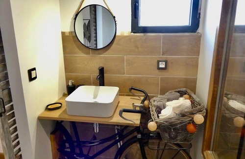 Lion-en-Sullias Bed & Breakfast | Guestroom Lion-en-Sullias, studio flat, 3 persons
