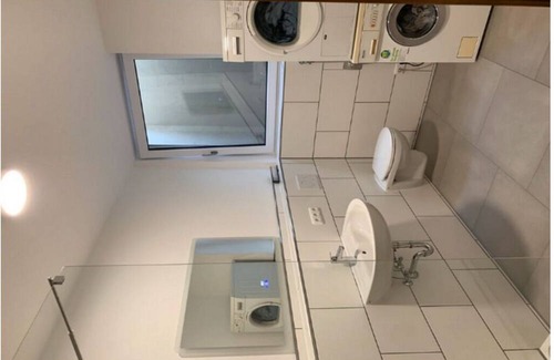 Westendorf Apartment | Bright 4-room basement apartment with private access and 3 parking spaces