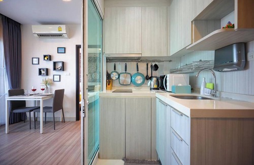 Hai Ya Condo | Charming City and Mountain View Condo