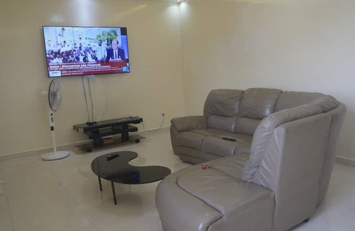 St. Louis Apartment | Chez Mamanta StLouis apt 2 rooms Furnished For Business or Private Stays