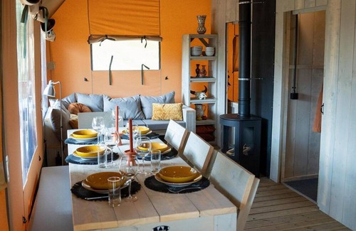Lathum Resort | Safari Tent Ranger for eight people
