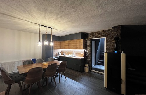 Popova Sapka Villa | Lovely villa with Jacuzi and the best view in Popova Shapka