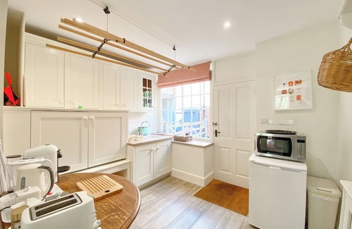 Wincanton Cottage | 2 bedroom accommodation in Wincanton