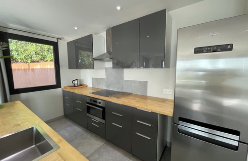 Espero-Pax Apartment | Apartment with fantastic sea views