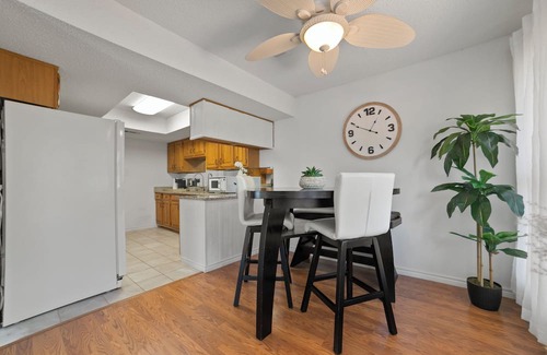Pleasant Valley House | Relaxing Austin Stay Close to Downtown and Airport