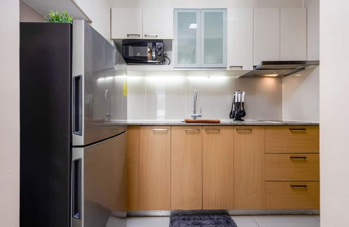 Lapu-Lapu Apartment | Furnished 1BR | Amenity View, WiFi, Netflix, Pool and Beach