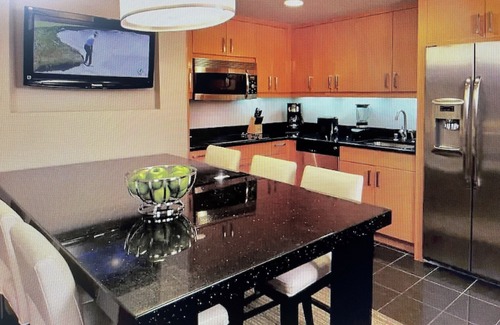 Las Vegas Apartment | Formula One Accomodation Available