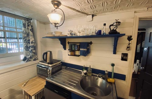 West Village Apartment | Charming Greenwich Village Studio Just off Bleecker Street