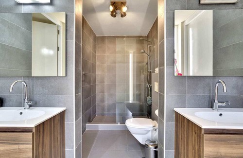 Sabadeco Villa | Villa Rowsu with Private Pool and Sea View