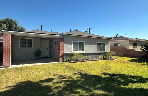 Azusa House | Amazing 3-bedroom house with WiFi in Azusa