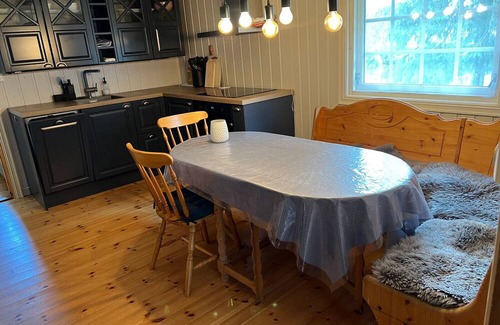 Loten Municipality Cabin | Cosy 3-bedroom cabin with WiFi in Innlandet.