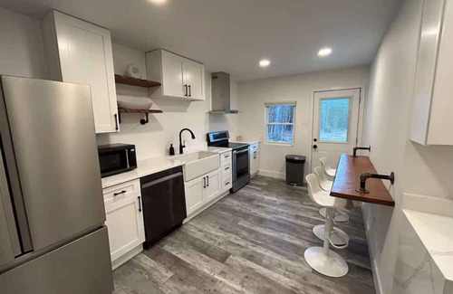 Turnersville House | Unique Glamping Experience w/Private Bathroom